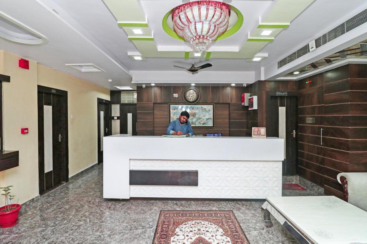 Oyo 15169 Hotel Rk Inn Лакхнау Екстер'єр фото